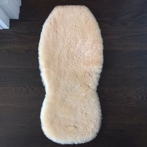 Sheepskin stroller liner